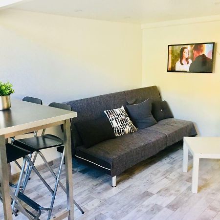Apartament Studio 4 Personnes Avec Piscine, Tennis Hyères Zewnętrze zdjęcie