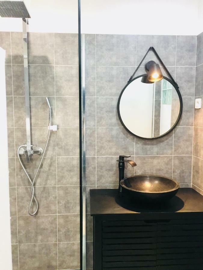 Apartament Studio 4 Personnes Avec Piscine, Tennis Hyères Zewnętrze zdjęcie