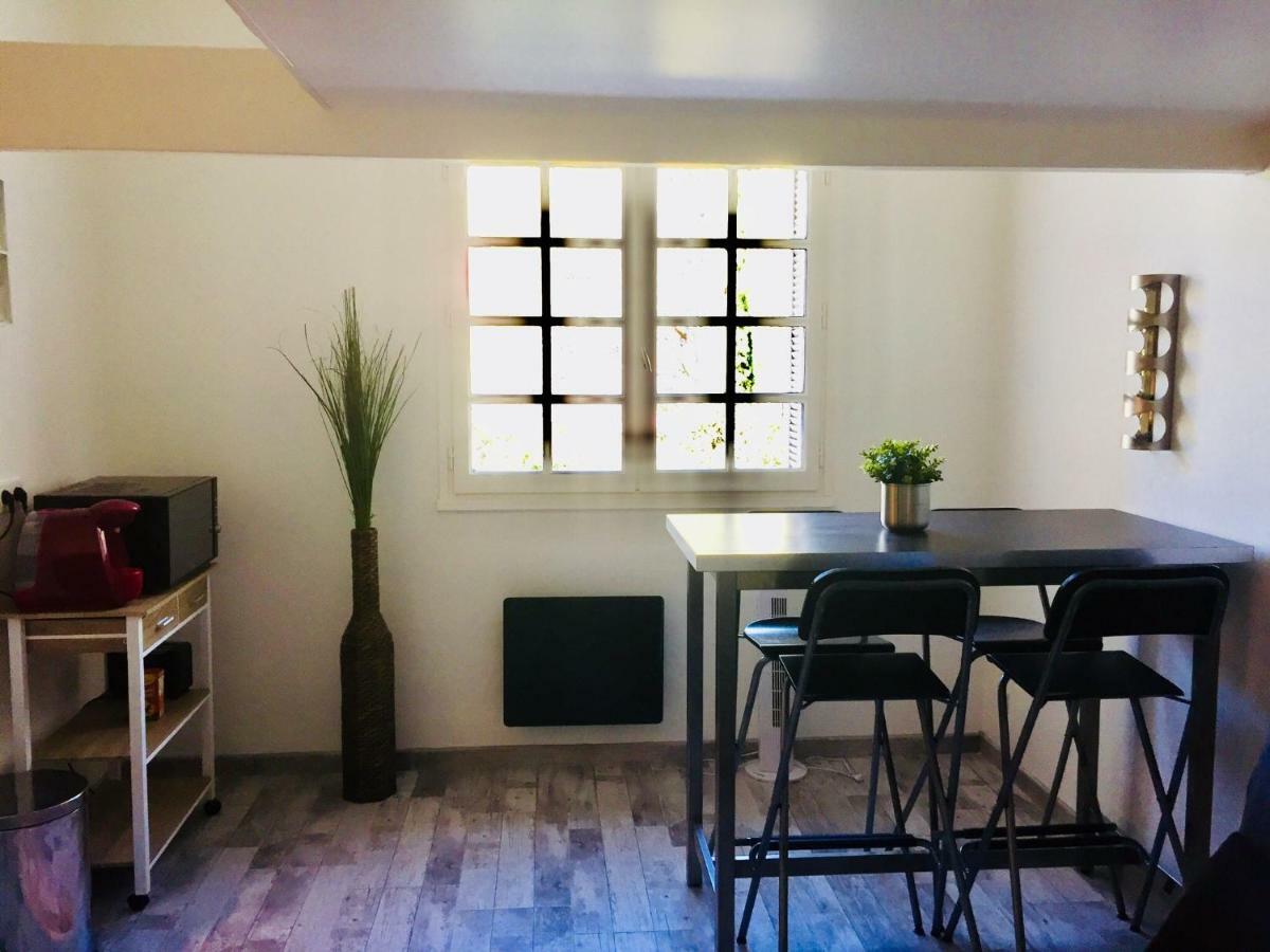 Apartament Studio 4 Personnes Avec Piscine, Tennis Hyères Zewnętrze zdjęcie